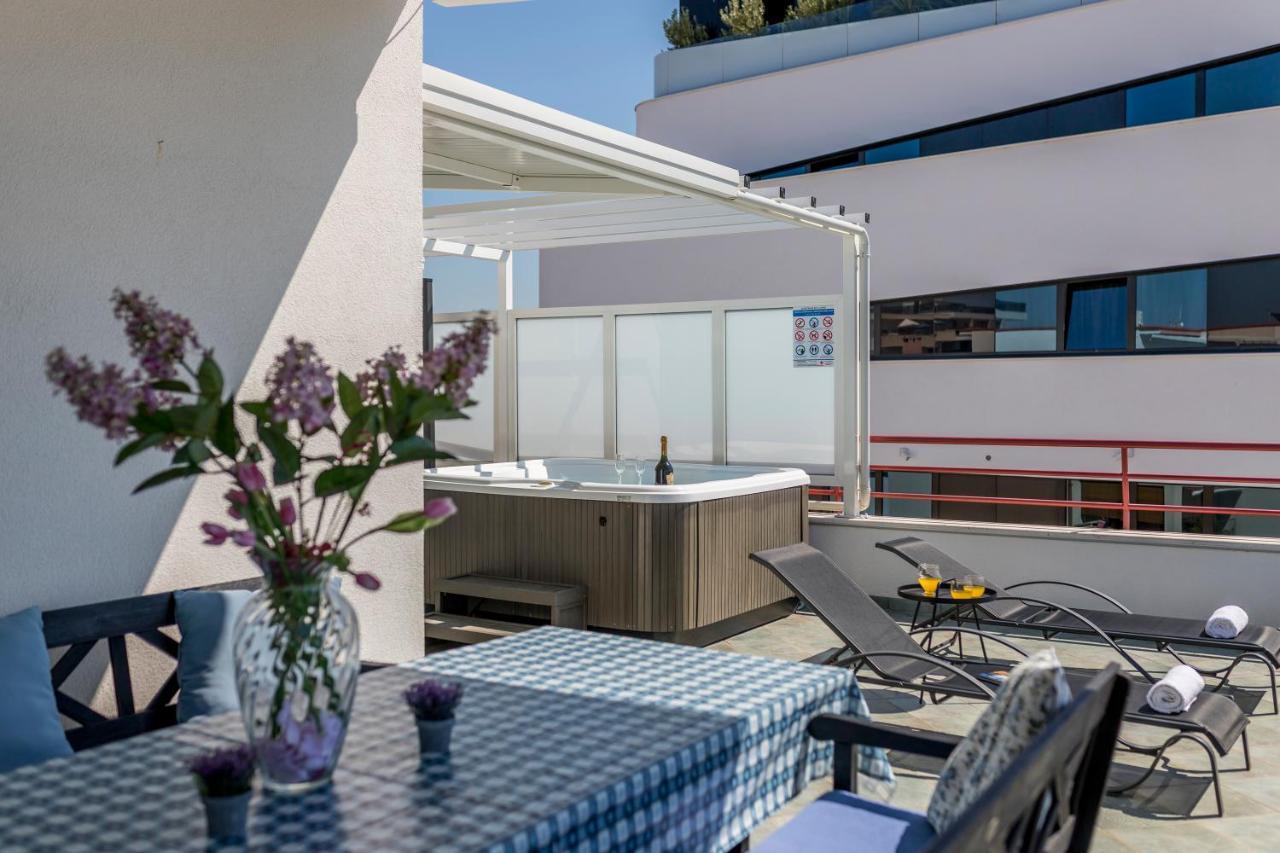 Seaside Penthouse With Hot Tub Sky Living * Spalato