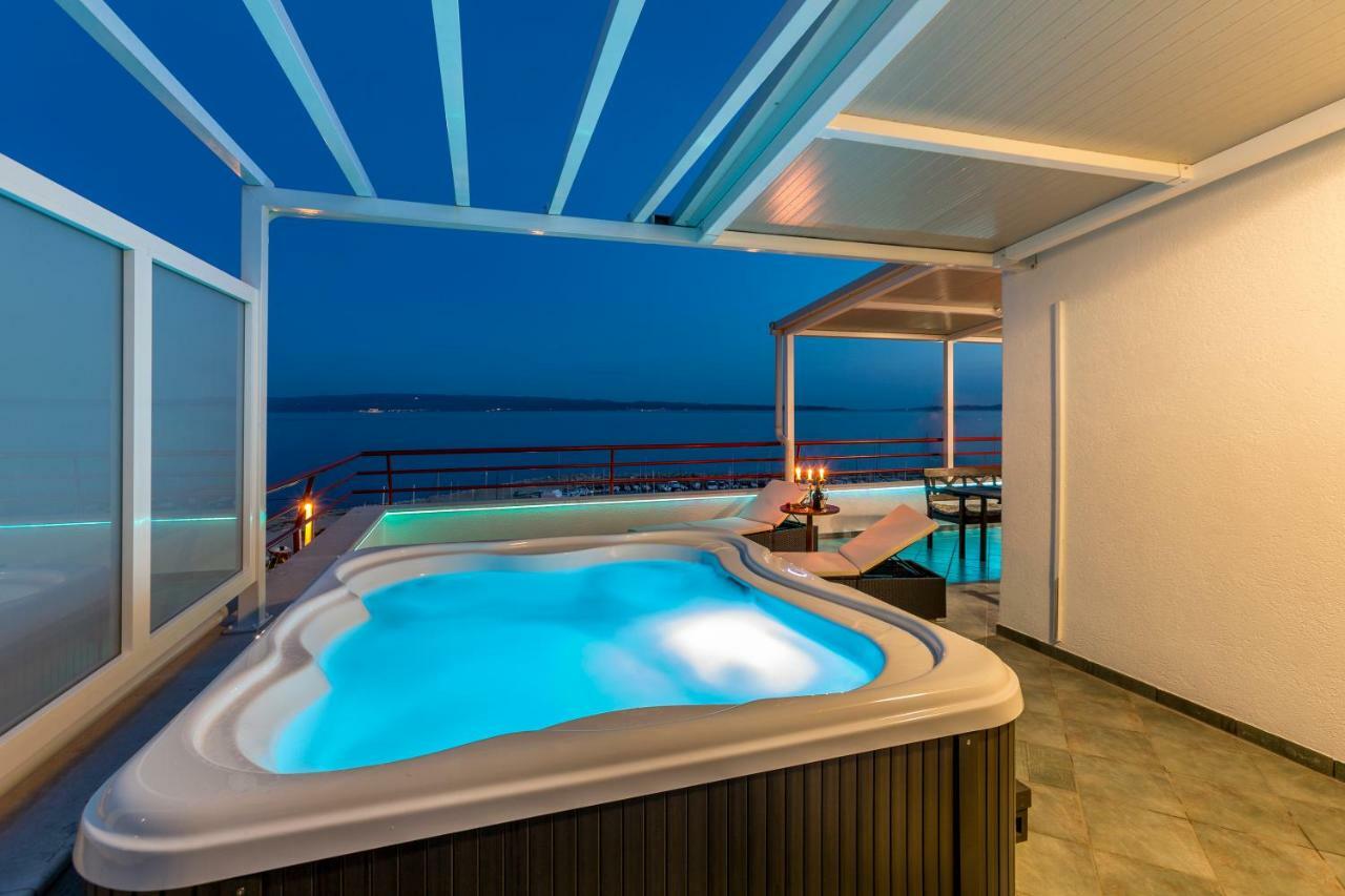 Seaside Penthouse With Hot Tub Sky Living Spalato